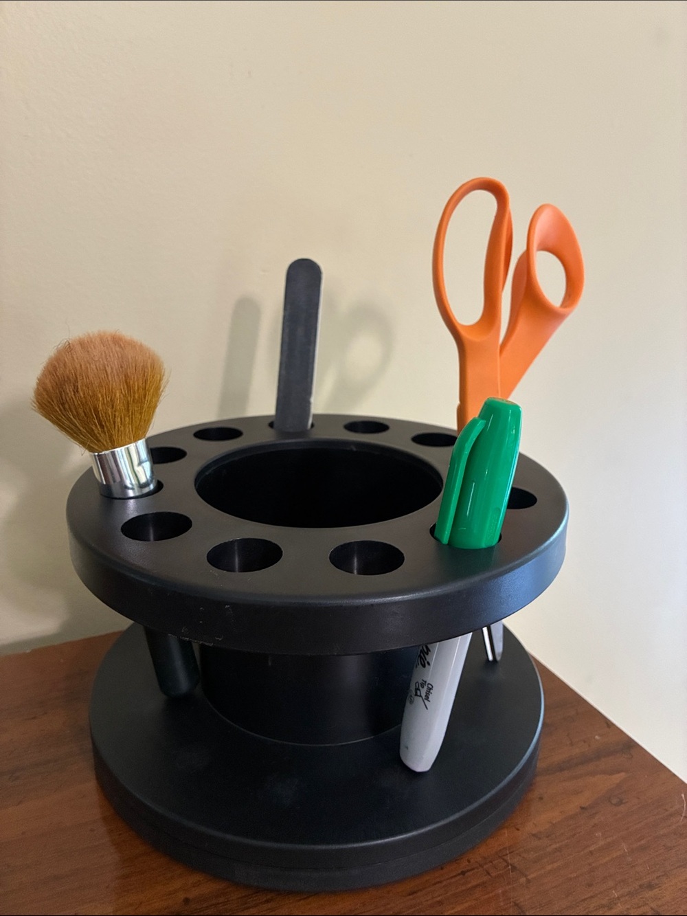 Plastic Tool/Scissor/Brush Rack Turntable